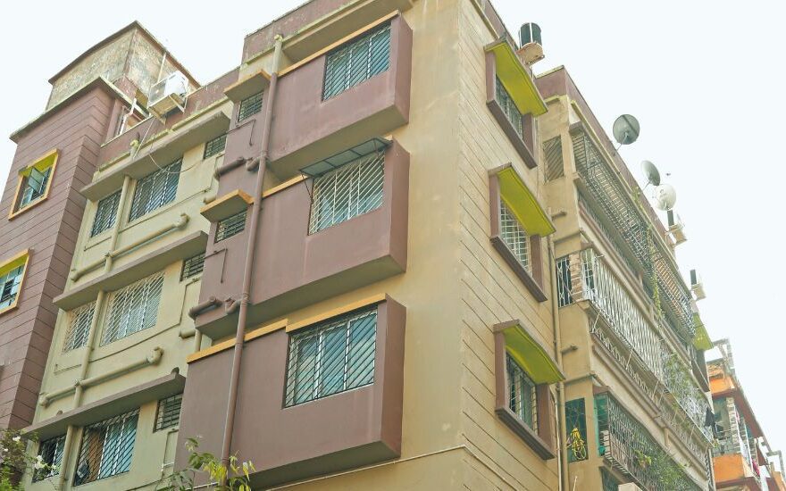 Front facade of Sai Arpan apartment building in Kolkata Flats in kolkata